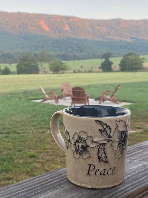 הוילה Holly Tree Retreat Located In Beautiful Luray, Va. מראה חיצוני תמונה