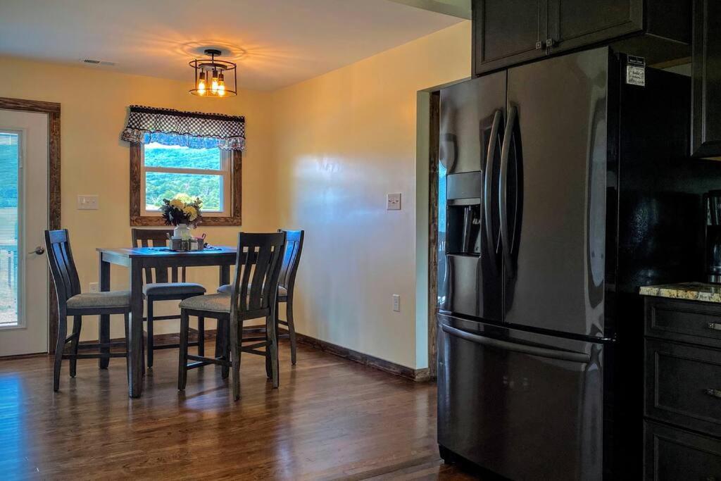 הוילה Holly Tree Retreat Located In Beautiful Luray, Va. מראה חיצוני תמונה