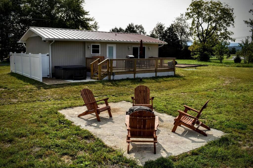 הוילה Holly Tree Retreat Located In Beautiful Luray, Va. מראה חיצוני תמונה